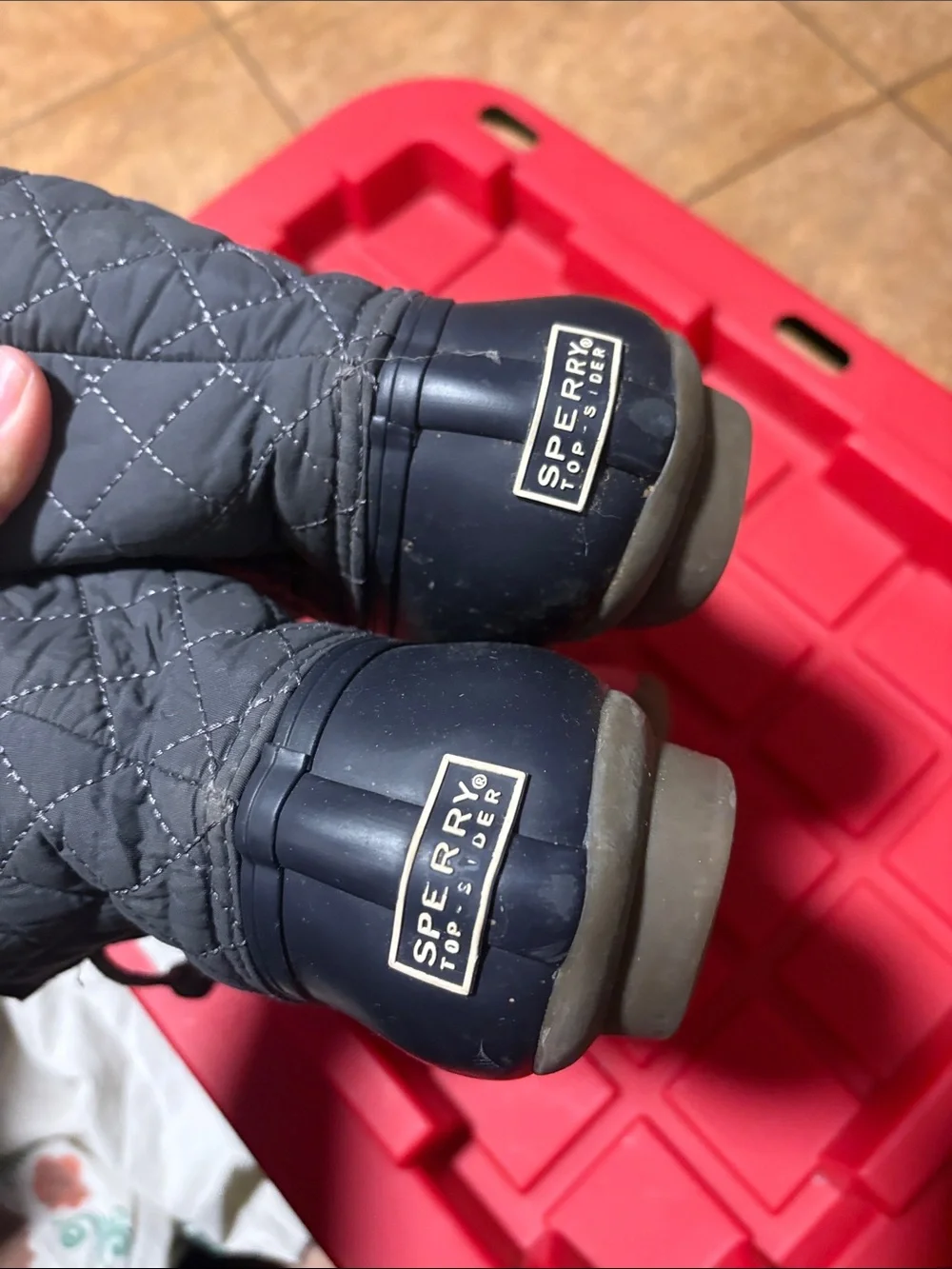 Sperry quilted upper
